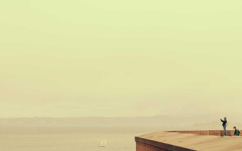 Chicago bar crawls party bus experience